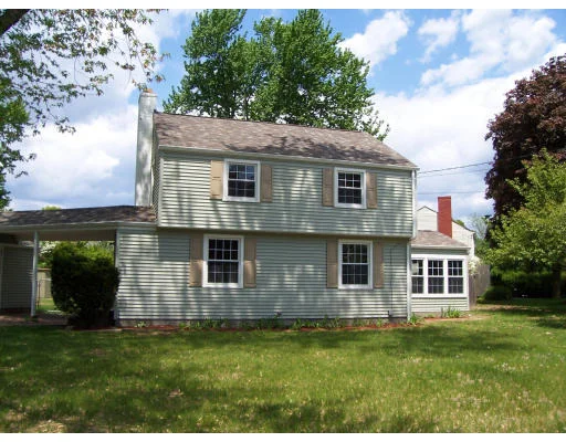 Photo of 98 Fenway Drive