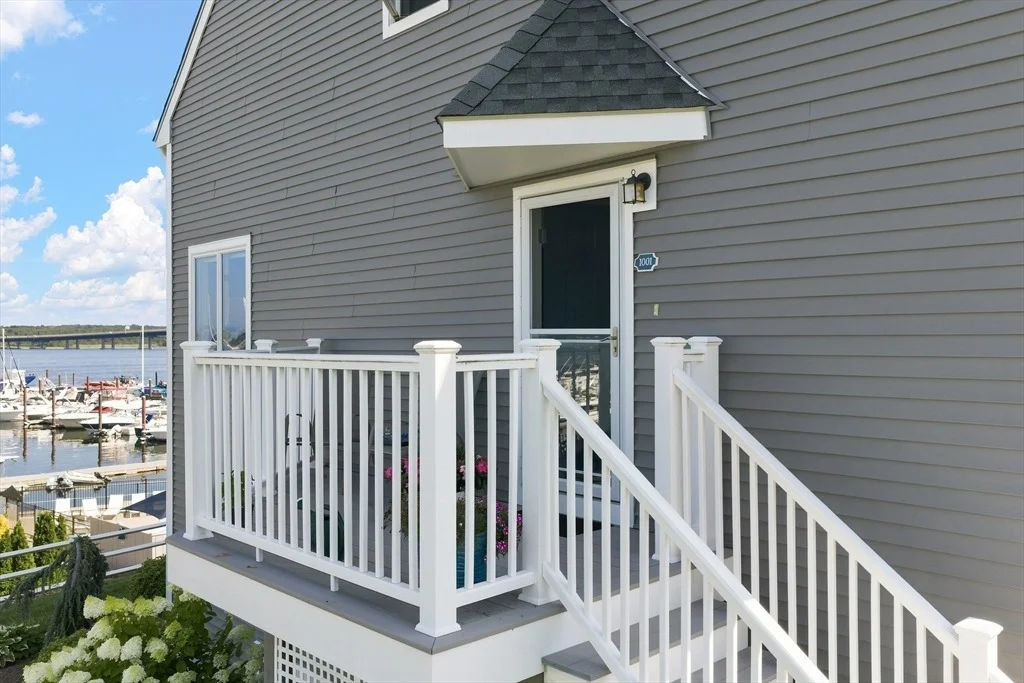 Photo of Unit 1001 at 700 Shore Dr