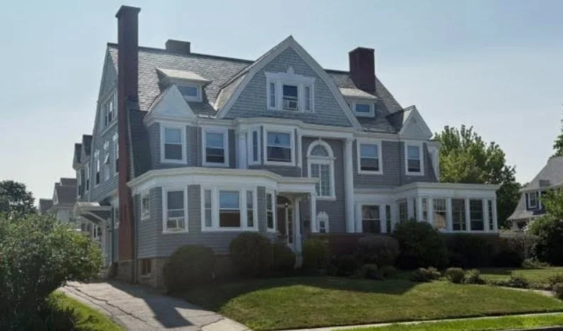 Photo of 707 Highland Ave