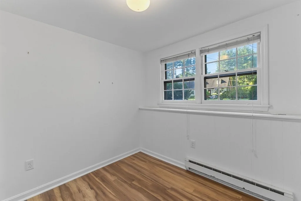 Photo of 627 Main St
