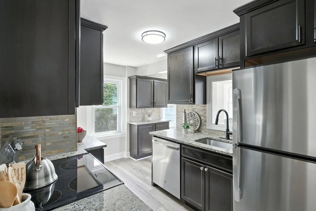 Photo of 104 Grandview St