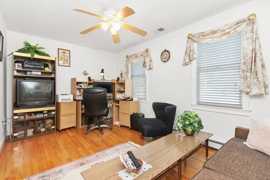 Photo of 22 Brown Ter