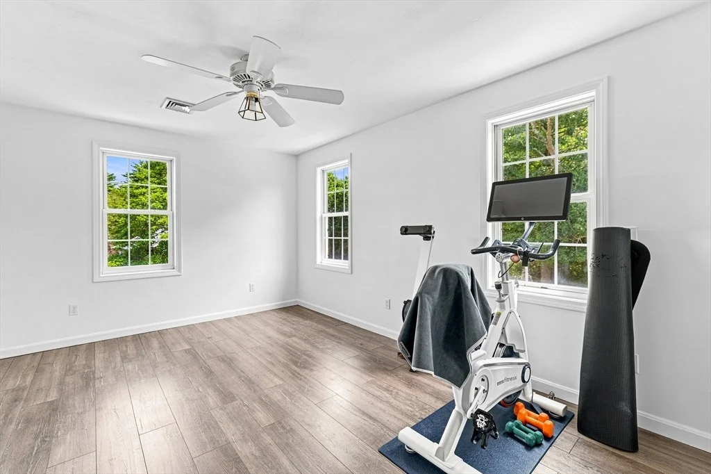 Photo of 21 Forestview Dr