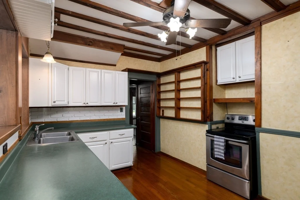 Photo of 28 Holt Road