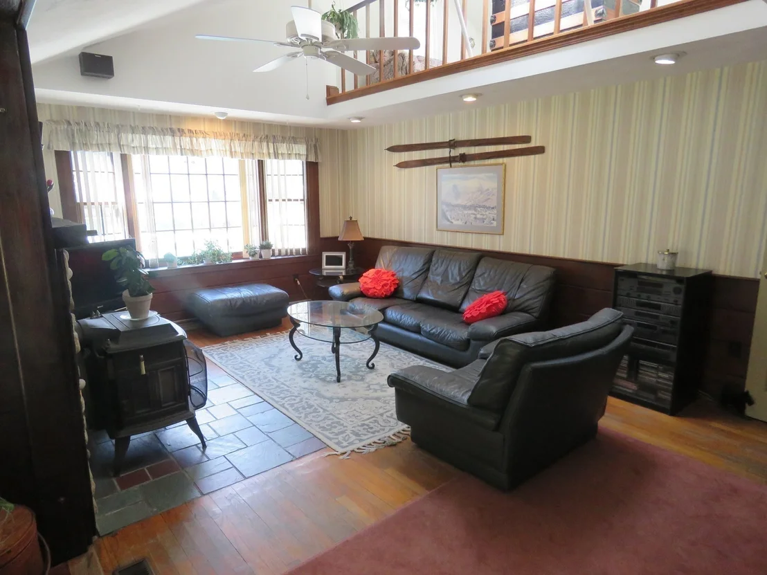 Photo of 23 Donna Dr