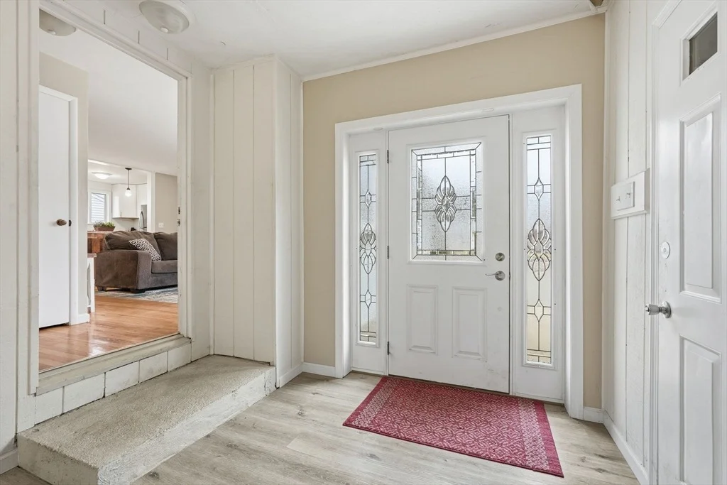 Photo of 30 Jerilis Dr