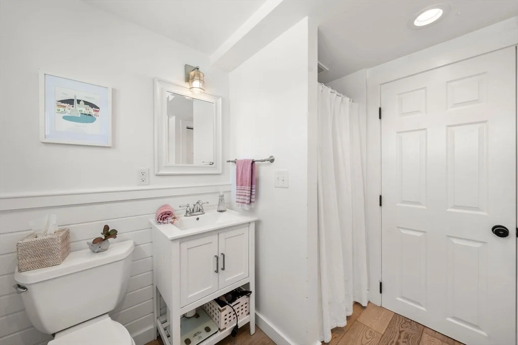 Photo of 113 Bay Avenue