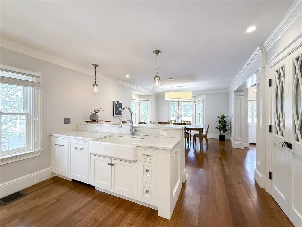 Photo of 35 Willard St