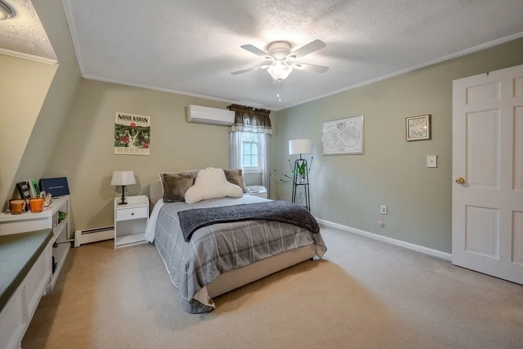 Photo of 12 Jefferson Rd