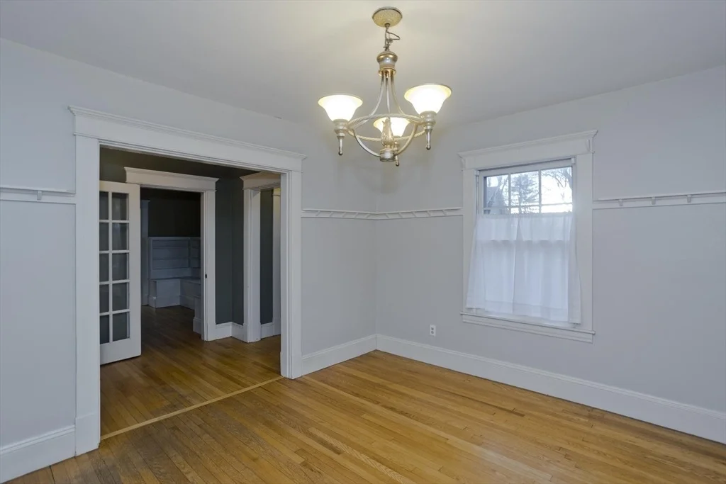 Photo of 29 Rhinebeck Ave