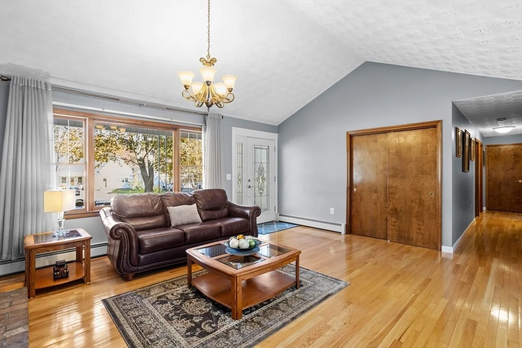 Photo of 128 West St