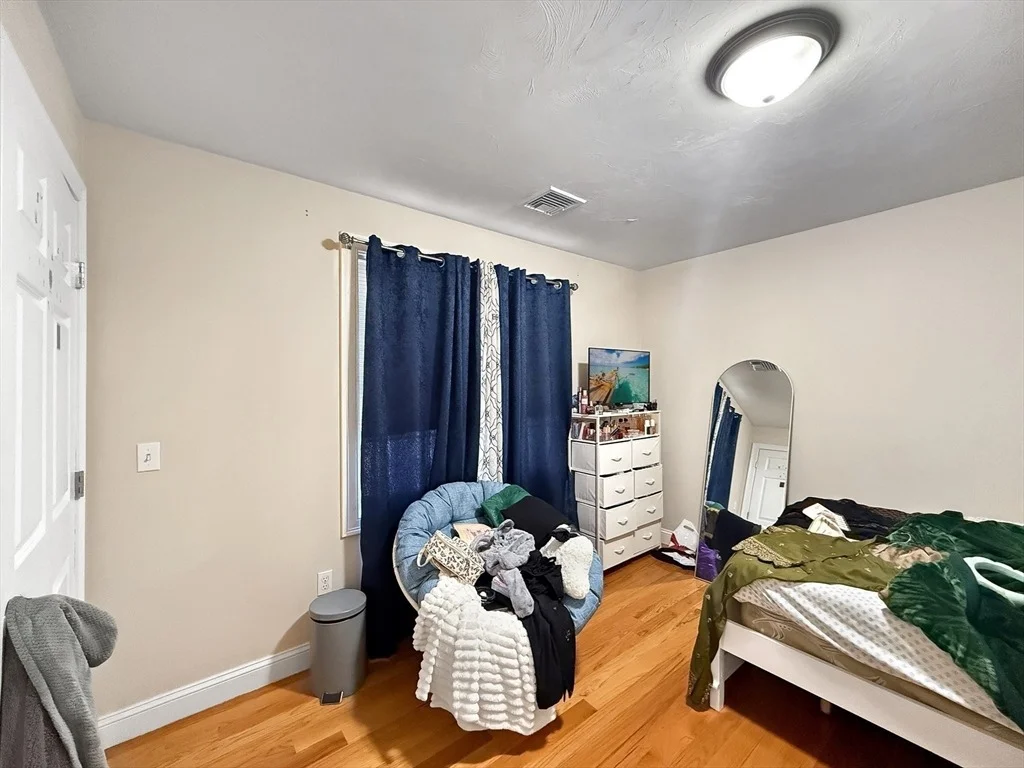 Photo of 44 Dominion Rd