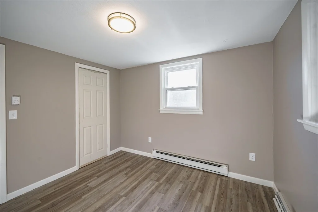 Photo of 172 Bumstead Rd