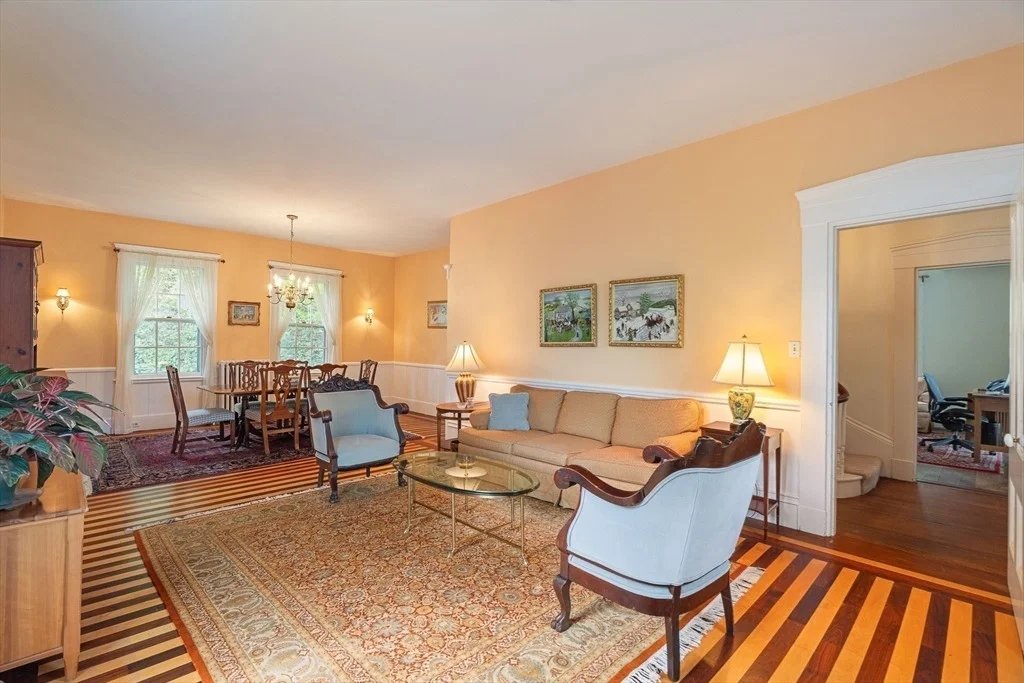 Photo of 36 Maple Ave