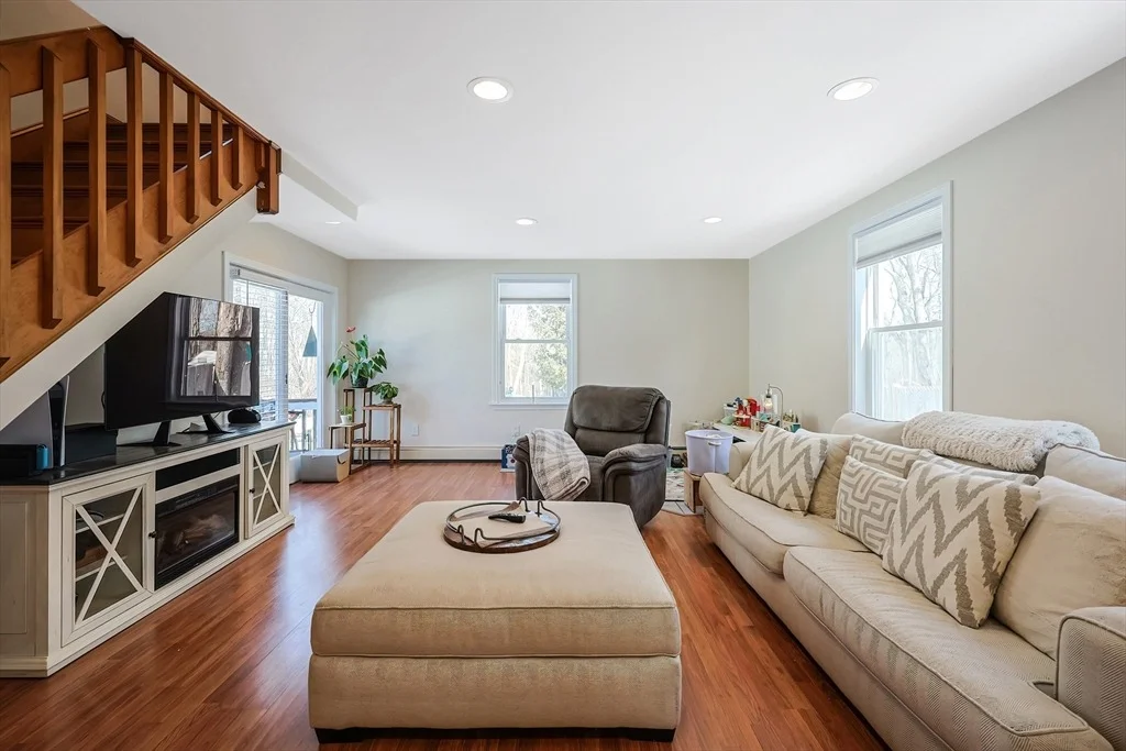 Photo of 203 Arnold Rd.