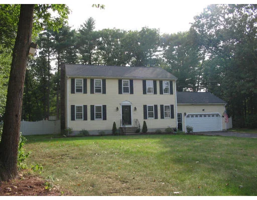 Photo of 15 Barnstable Rd