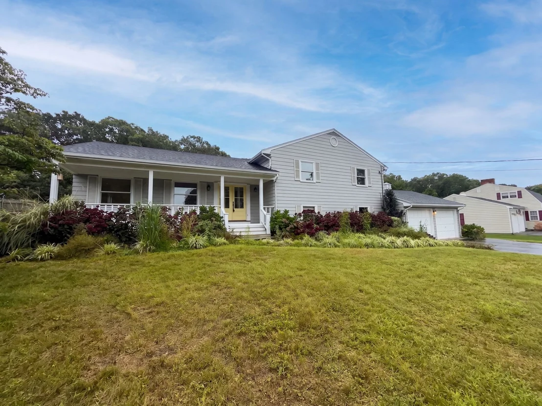 Photo of 18 Sherwood Dr