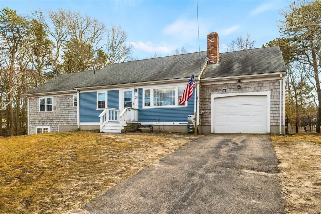 Photo of 29 Butternut Cir