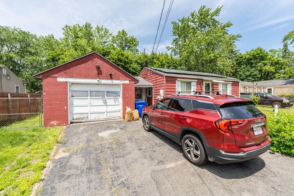 Photo of 82 Redfern Drive