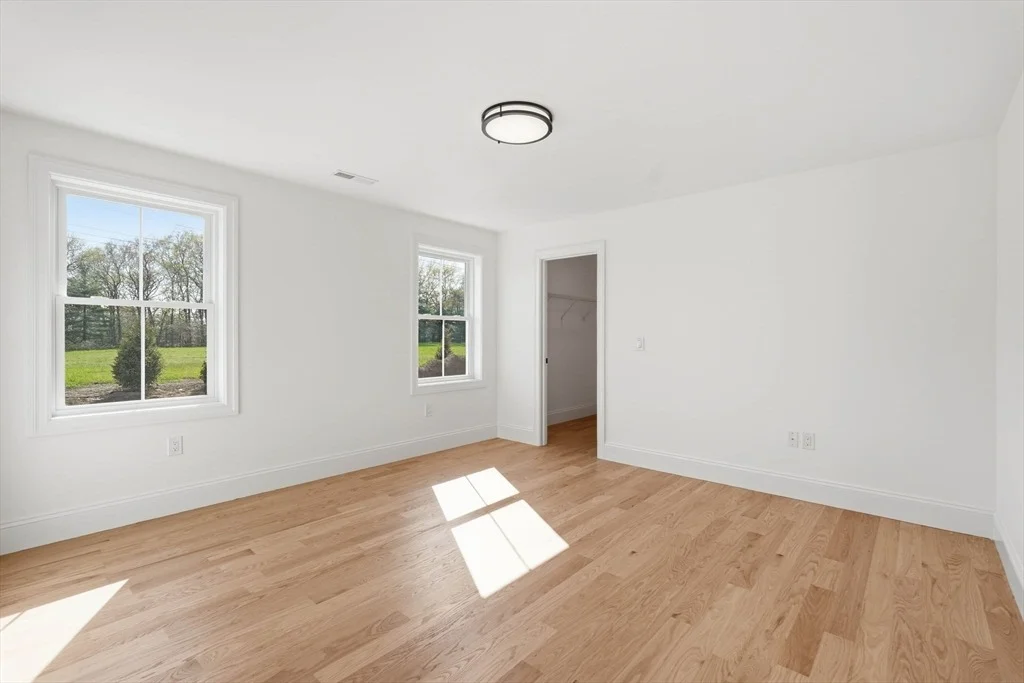 Photo of 16 Couture Way