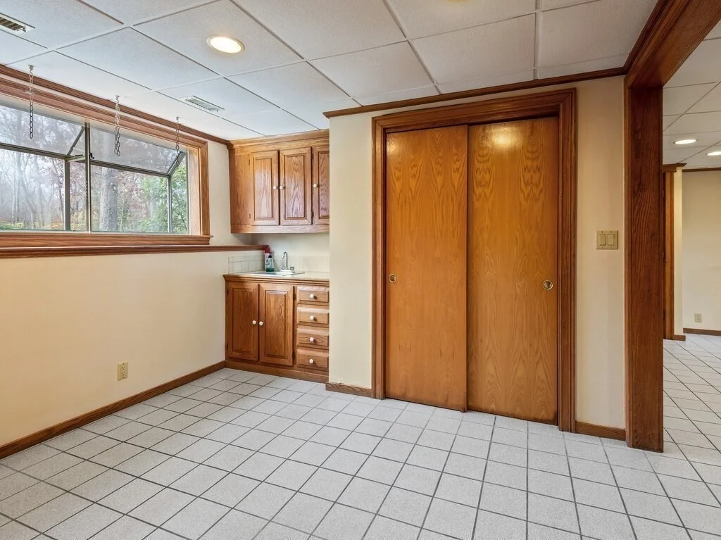 Photo of 21 Hutchinson Rd.