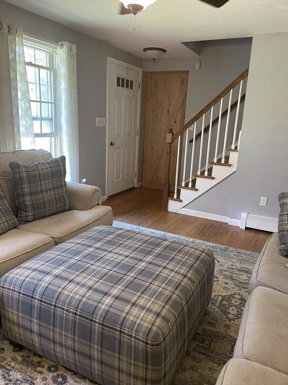 Photo of 488 Shaker Rd