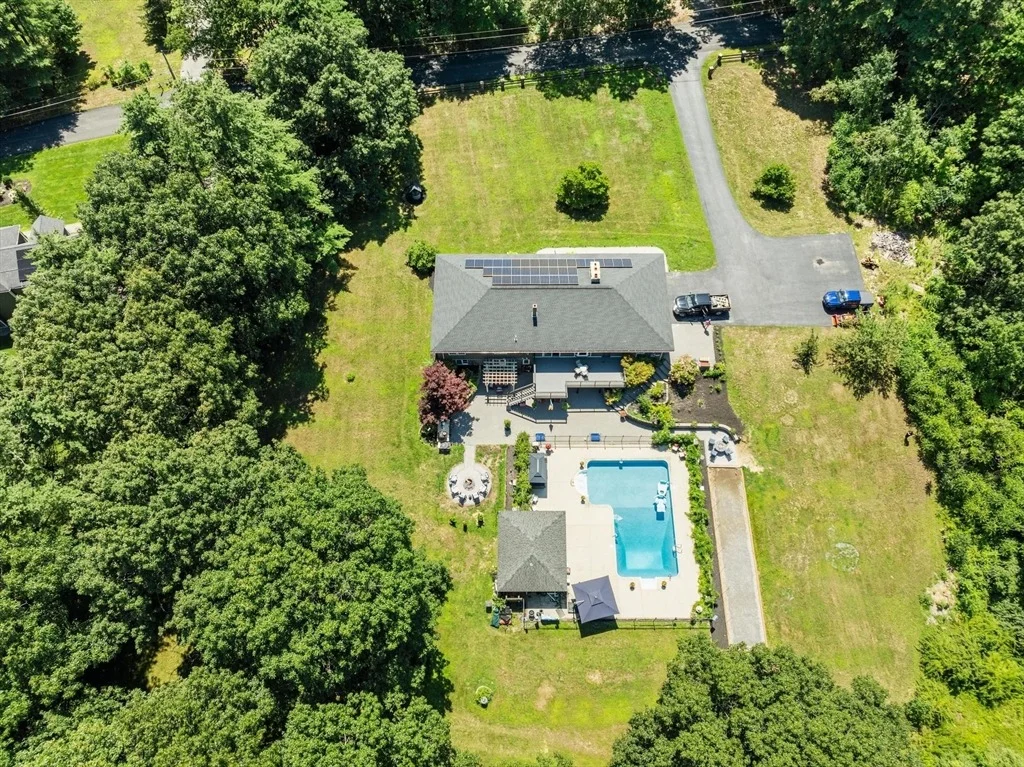 Photo of 79 Bathrick Rd