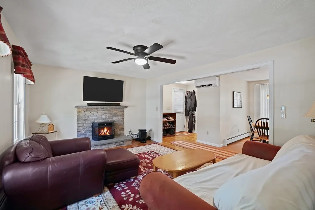 Photo of 28 Sagewood Cir