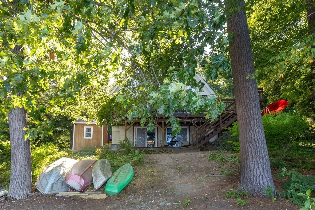 Photo of 32 Pineview Ter