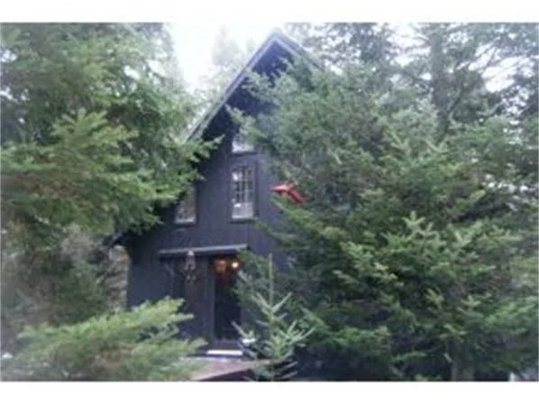 Photo of 1 Pine Grove