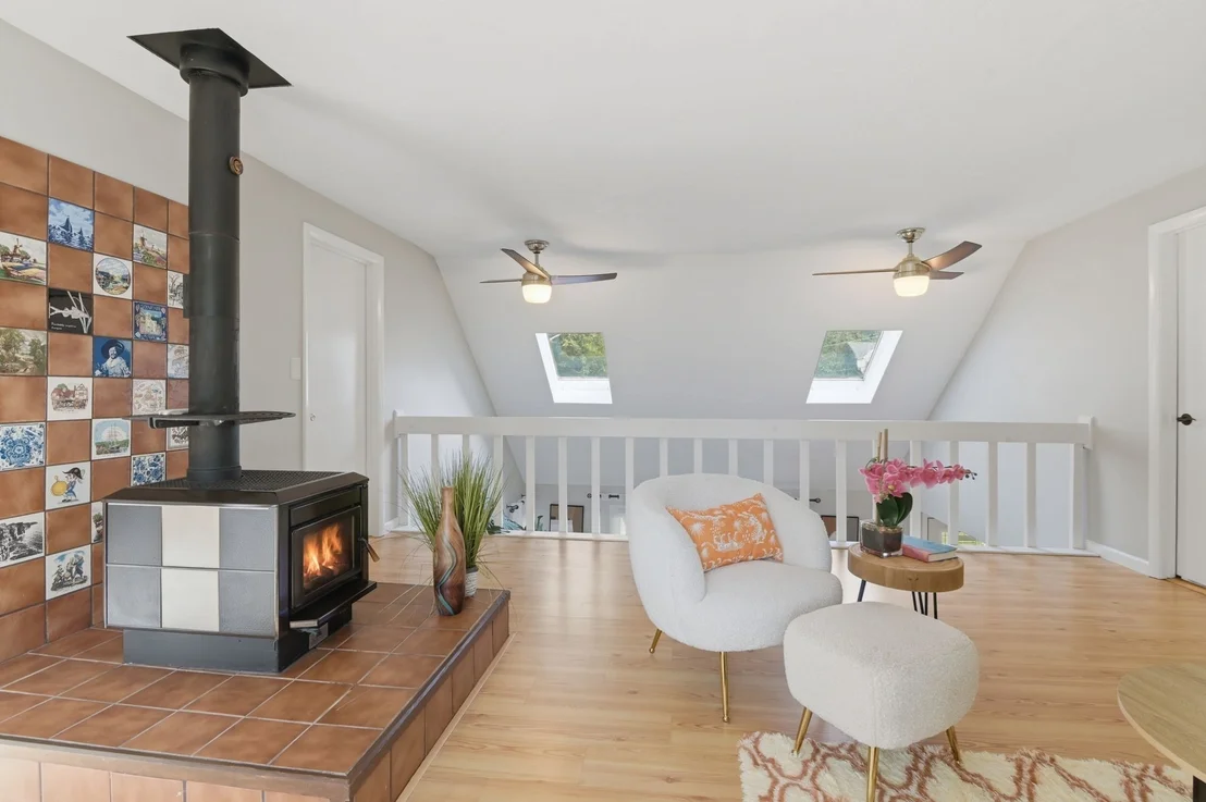 Photo of 7 Oxyoke Dr