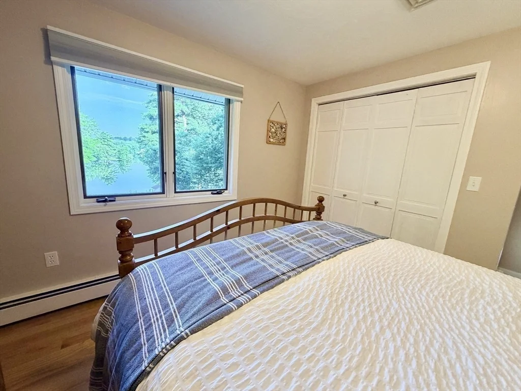 Photo of 11 Cove Dr