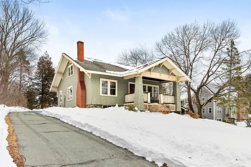 Photo of 67 Lowell St