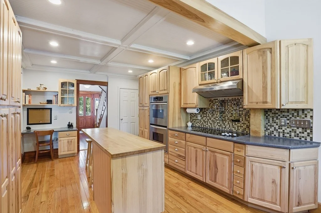 Photo of 32 Sandy Pond Rd