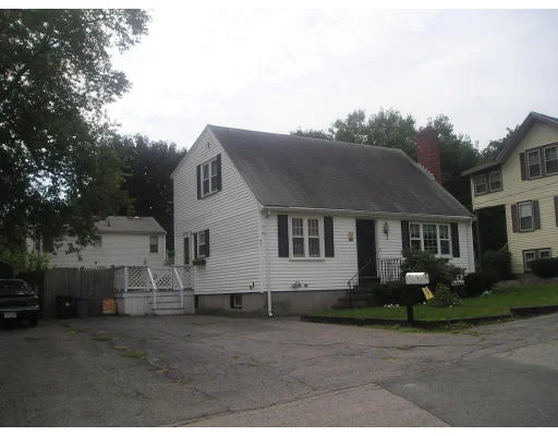 Photo of 31 Farrington Ave