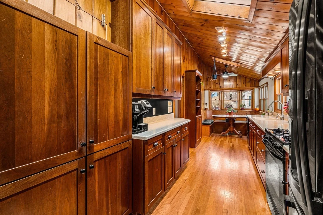 Photo of 57 Richardson Ave