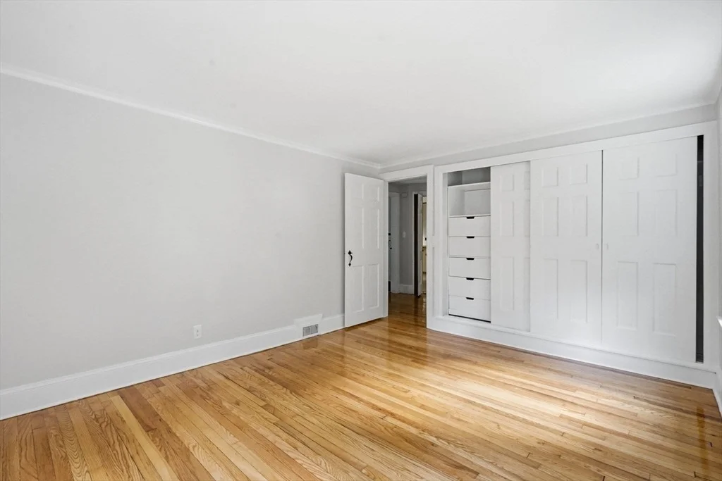 Photo of 634 Glendale Rd