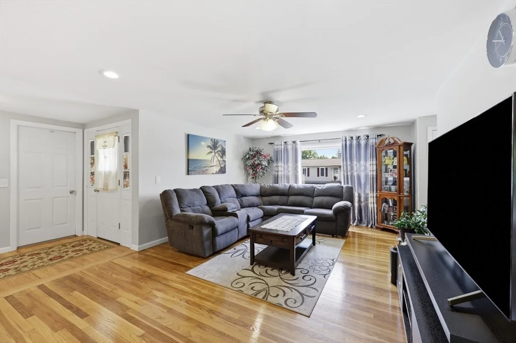 Photo of 86 Scarsdale Rd