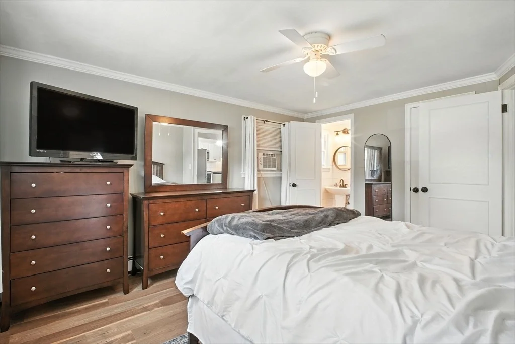 Photo of 19 Harbour Rd