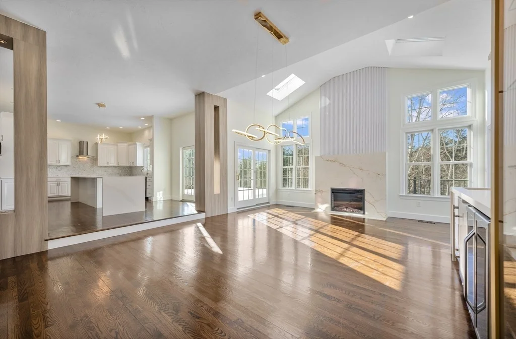 Photo of 25 Collins Rd