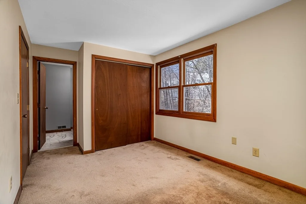 Photo of 6 Catalpa Circle