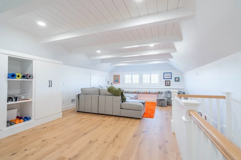 Photo of 61 Chickering Road