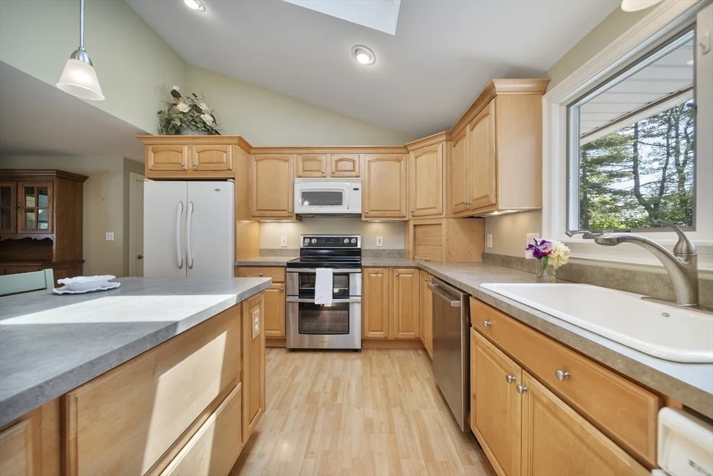 Photo of 86 Burley St