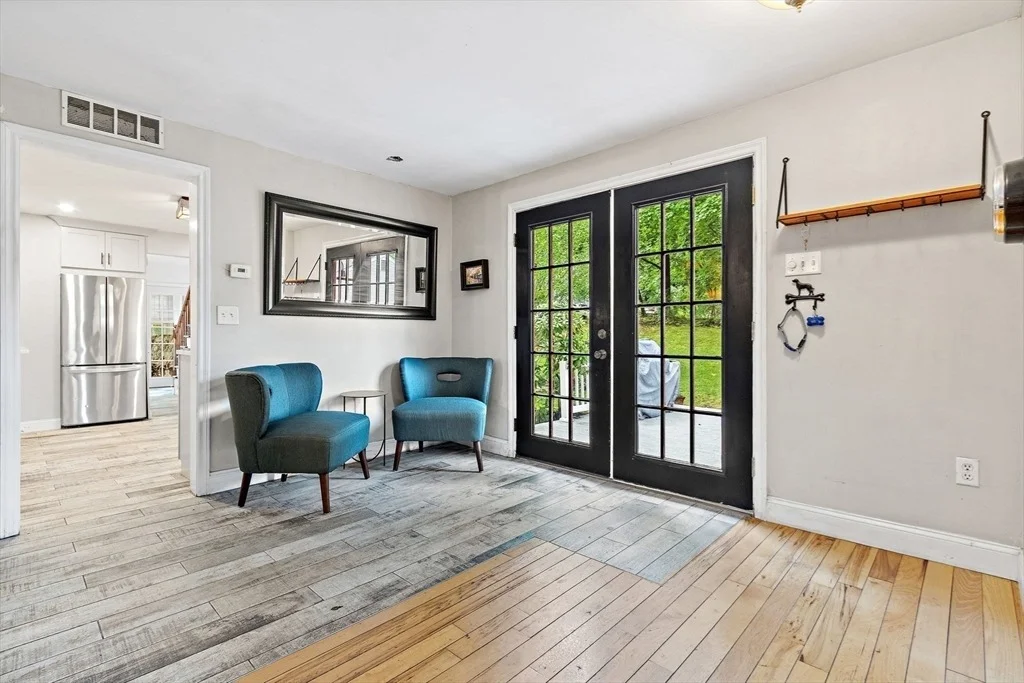 Photo of 7 Intervale St