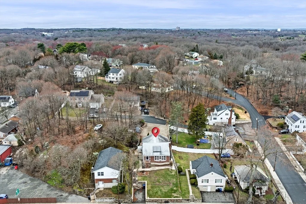 Photo of 504 Loring Ave