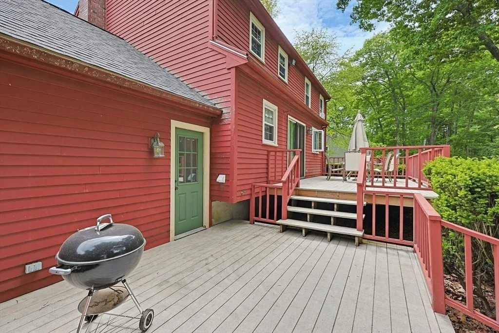 Photo of 37 Jillson Cir