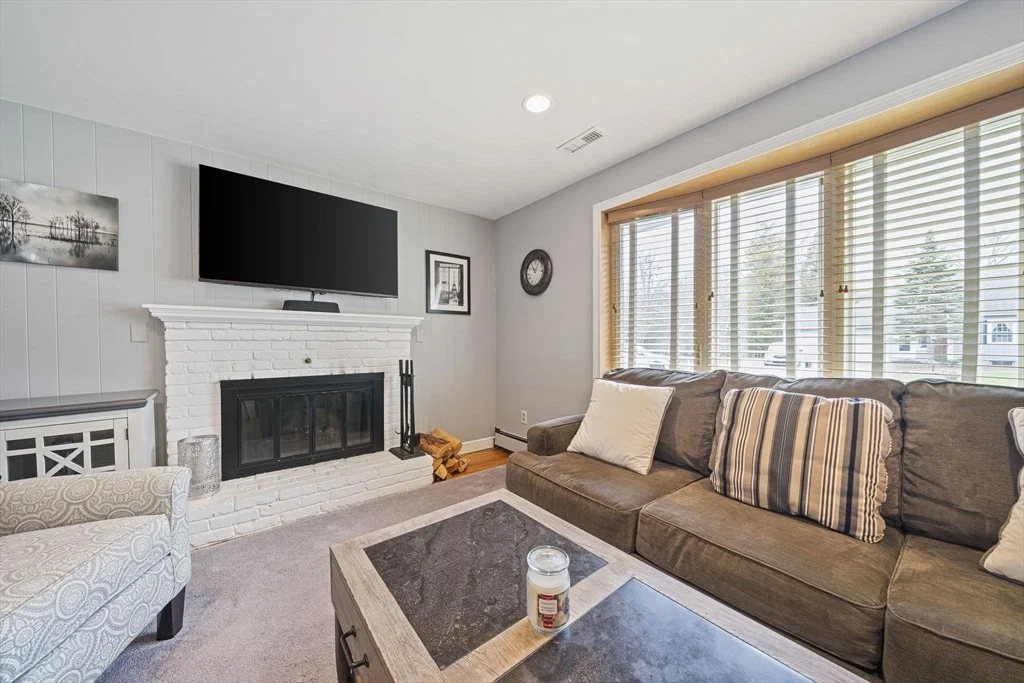 Photo of 55 Benjamin Drive