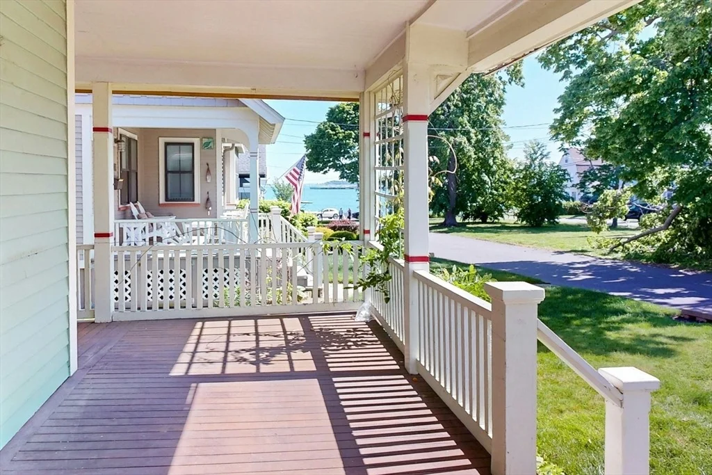 Photo of 4 Woodside Park