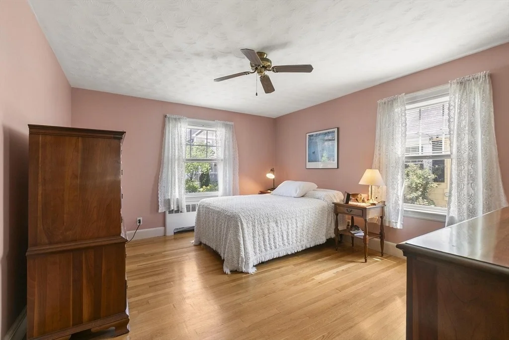 Photo of 8 Ames Street
