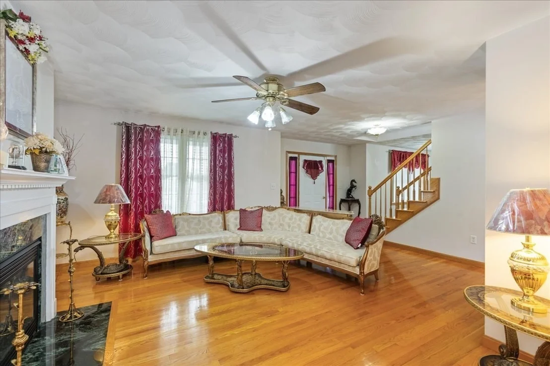 Photo of 8 Hunter Ave